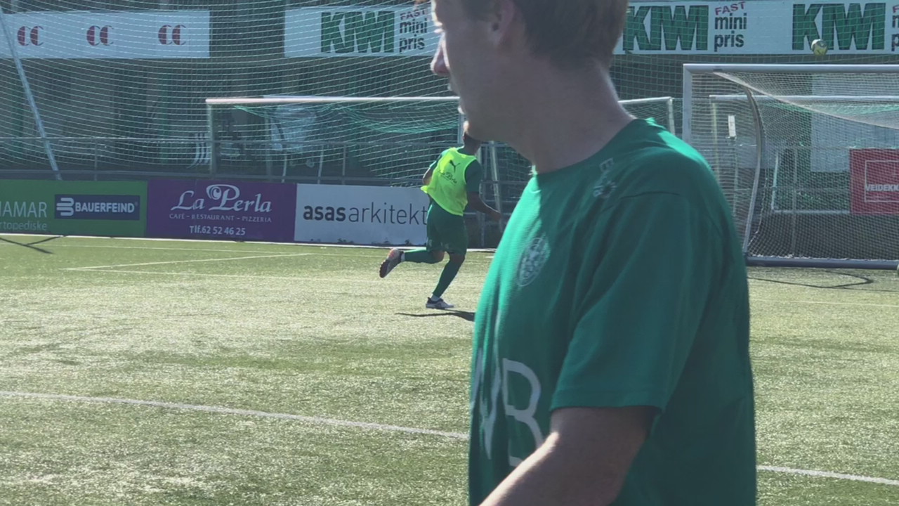 Rubén Alegre med ny kontrakt.MOV